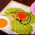 Best Avocado Salad in Metuchen, NJ